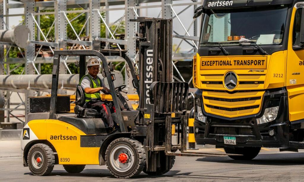 Forklift operator uae